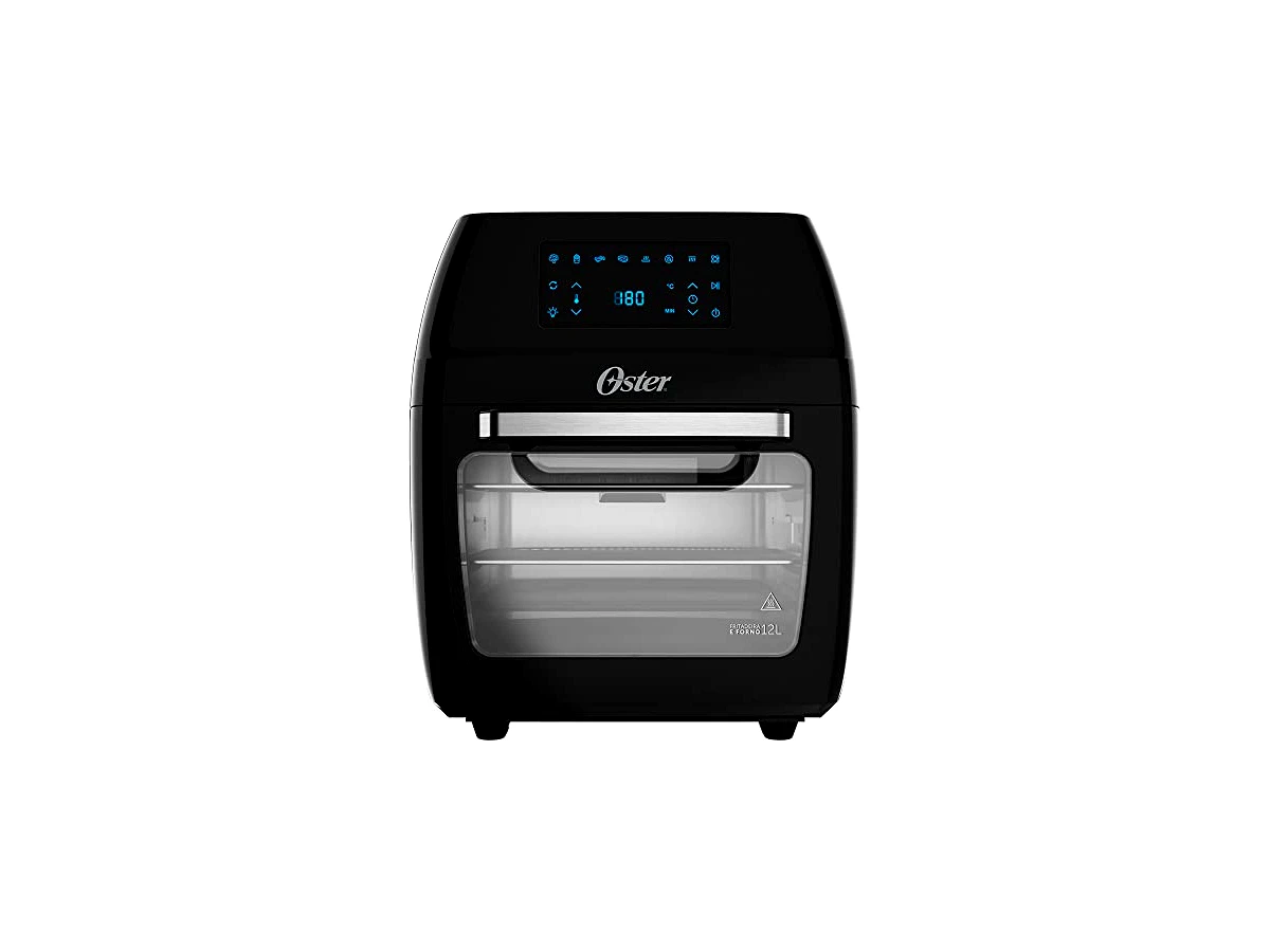 Revisão Fritadeira Forno Air Fryer Oster 12L OFRT780: ótimo custo-benefício para assar frangos inteiros no espeto