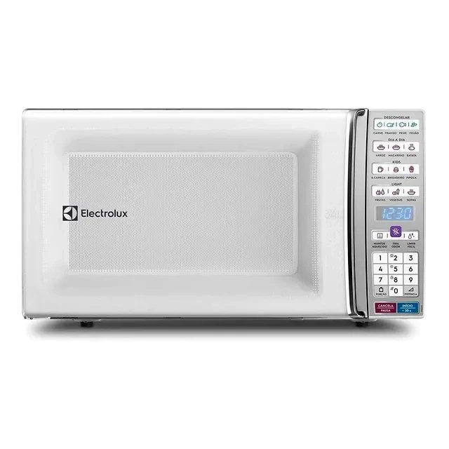 Revisão Micro-ondas Electrolux 34L MEO44: Espaço de sobra, mas exige paciência no aquecimento
